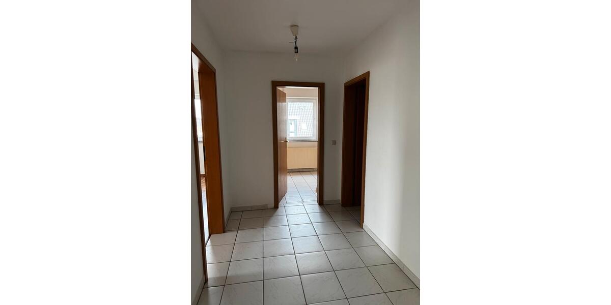 Dachgeschoßwohnung Neustadt in Holstein - 3 Zimmer, 74 m&sup2;, 1.000&euro; | Angebot:25304261
