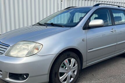 Toyota Corolla 295.000 km 4.950 &euro; Berlin 12057