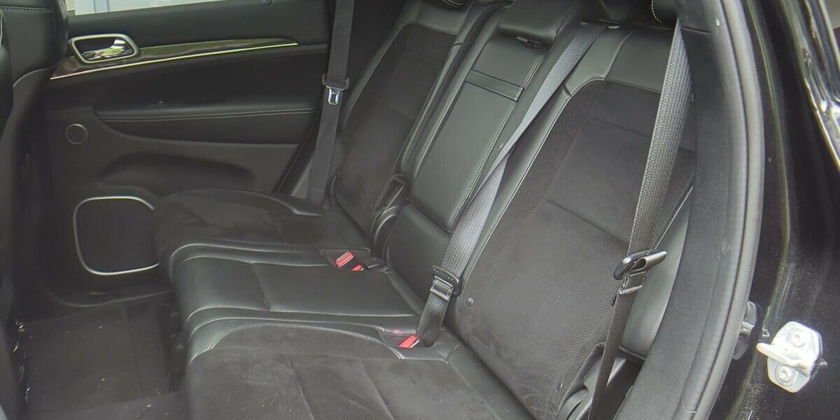 Jeep Grand Cherokee 6.4 V8 HEMI SRT *LPG* 121.500 km 34.190 &euro; Bad Tölz 83646