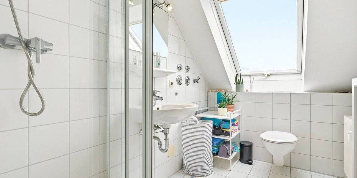 Etagenwohnung Konstanz Altstadt - 1 Zimmer, 32 m&sup2;, 210.000&euro; | Angebot:26751427