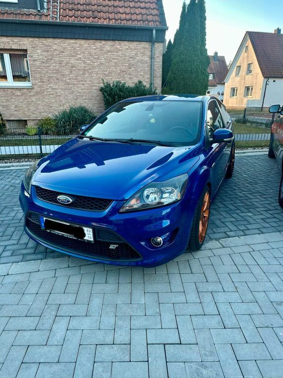 Ford Focus 108.900 km 11.900 € Bönen 59199