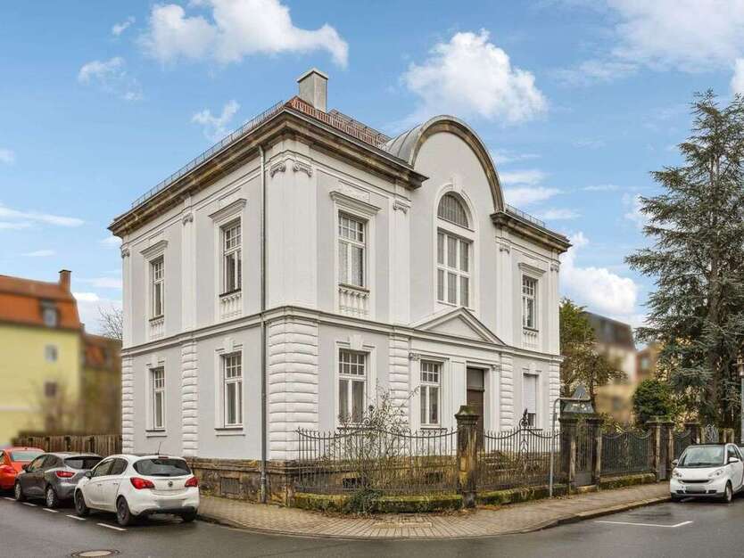Haus zum Kaufen in Bayreuth 1.870.000 € 223 m²