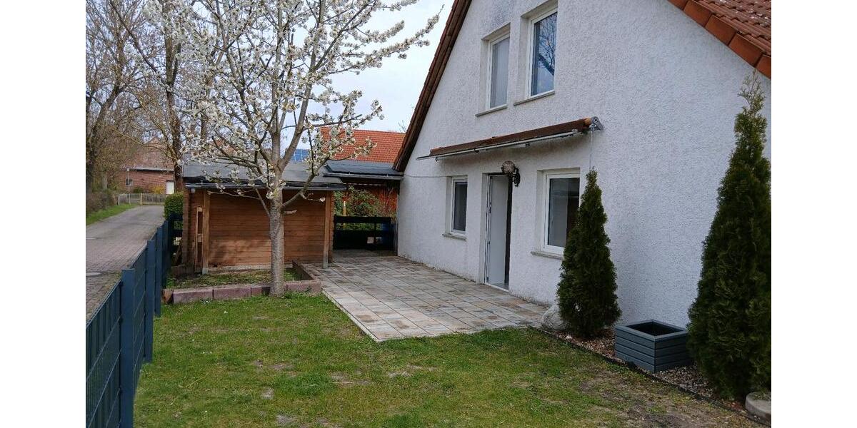 Erdgeschoßwohnung Adenbüttel - 3 Zimmer, 78 m&sup2;, 550&euro; | Angebot:26195481