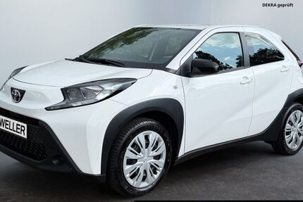Toyota Aygo (X) 15.676 km 16.780 &euro; Bielefeld 33609