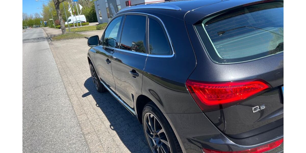 Audi Q5 231.500 km 11.750 &euro; Flensburg 24943