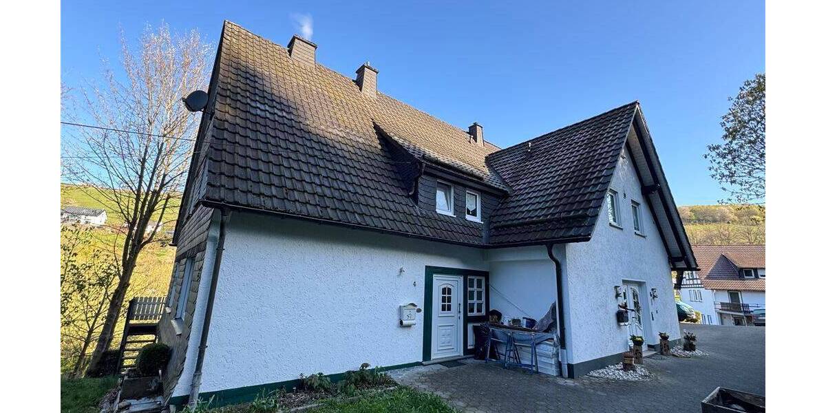 Mehrfamilienhaus, Wohnhaus Schmallenberg Harbecke - 9 Zimmer, 231 m&sup2;, 450.000&euro; | Angebot:26219084