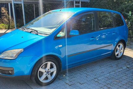 Ford Focus 123.699 km 2.499 &euro; Olching 82140