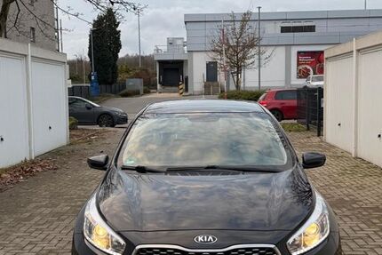Kia ceed / Ceed 91.000 km 10.799 &euro; Gladbeck 45968