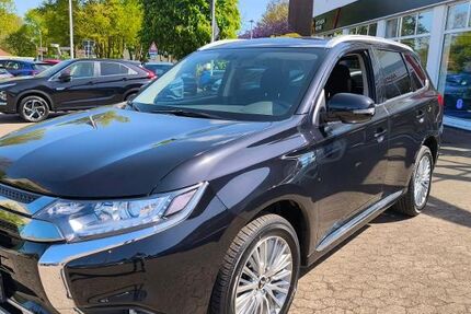 Mitsubishi Plug-in Hybrid Outlander 65.665 km 18.950 &euro; Bremen 28237