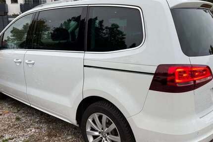 VW Sharan 197.144 km 14.900 € Emmering 82275