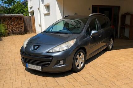 Peugeot 207 157.800 km 3.490 &euro; Unkel 53572