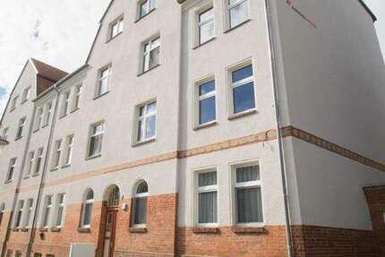 Wohnung zum Mieten in Prenzlau 470 € 53.07 m² 2 zimmer