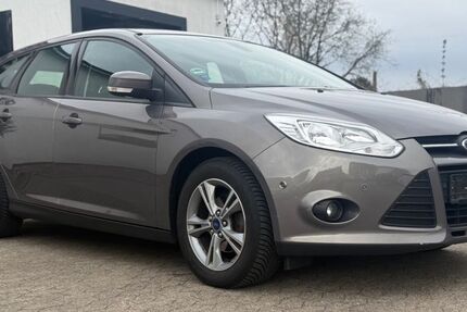 Ford Focus 108.000 km 4.990 &euro; Neumünster 24539