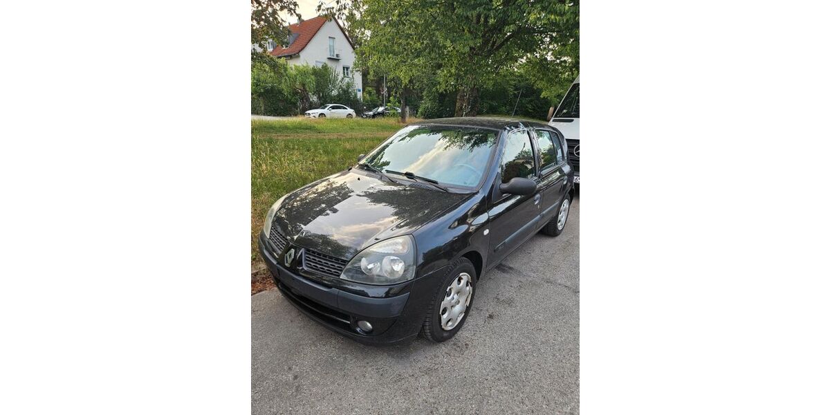 Renault Clio 173.560 km 650 &euro; München 80805