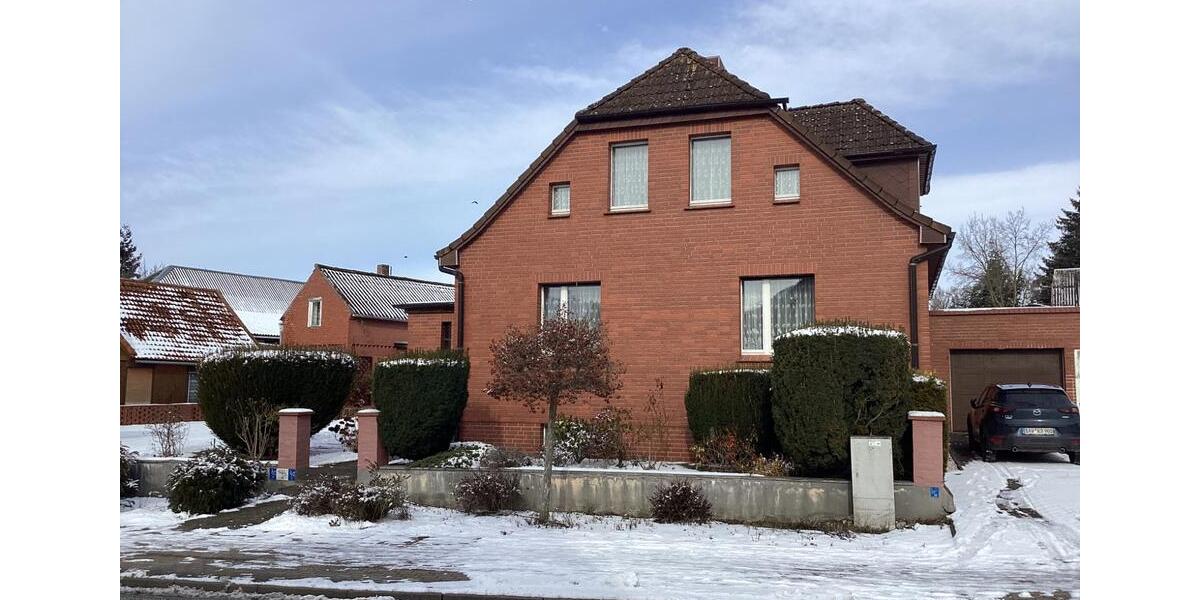 Einfamilienhaus Beetzendorf - 6 Zimmer, 160 m&sup2;, 186.000&euro; | Angebot:26592094