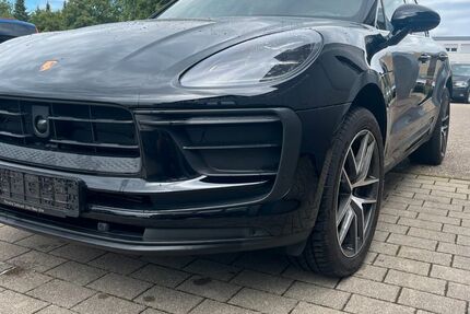Porsche Macan 18.400 km 74.000 € Neu-Ulm 89231