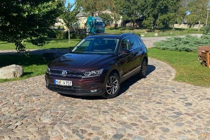 VW Tiguan 56.000 km 21.300 &euro; Waren 17192
