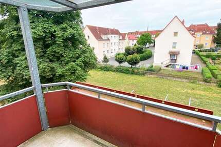 Wohnung zum Mieten in Ronneburg 270 € 52 m² 2 zimmer