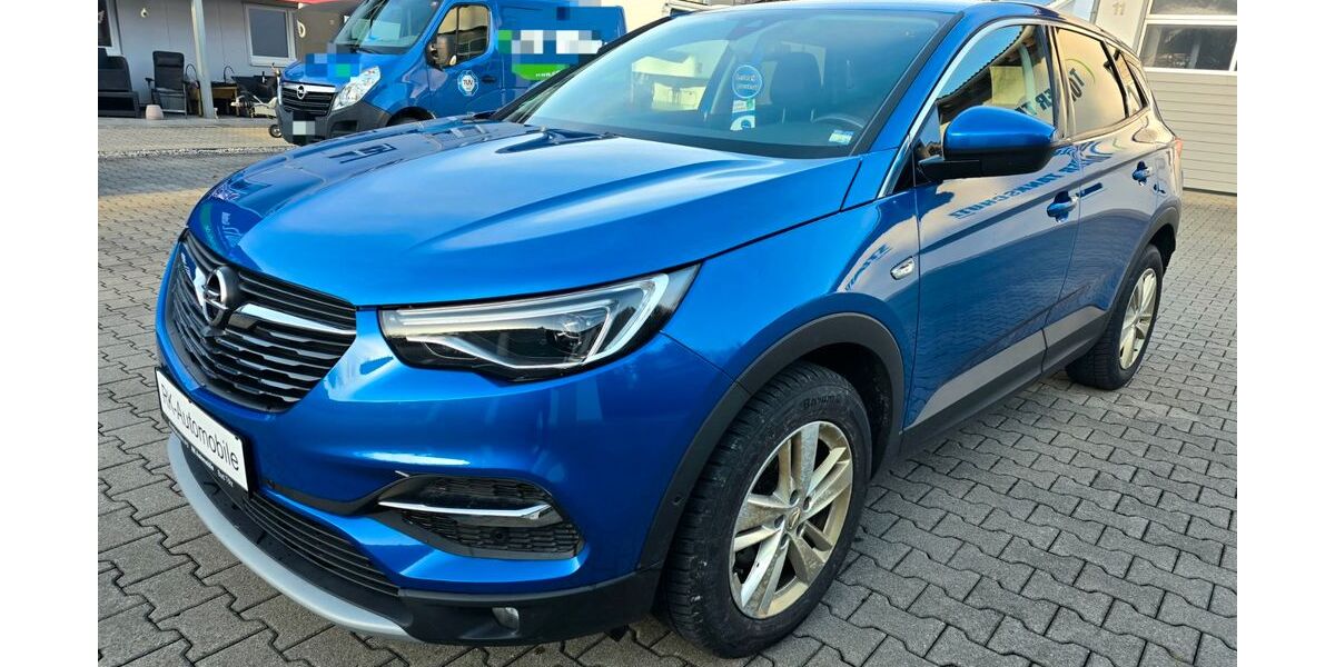 Opel Grandland (X) 143.000 km 11.990 &euro; Bad Tölz 83646
