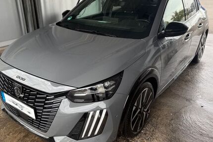 Peugeot 208 36.200 km 20.900 &euro; Stuttgart 70190