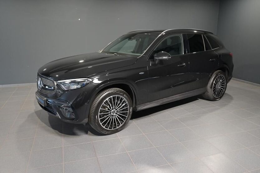 Mercedes-Benz GLC 400 5.010 km 77.800 € Schorndorf 73614