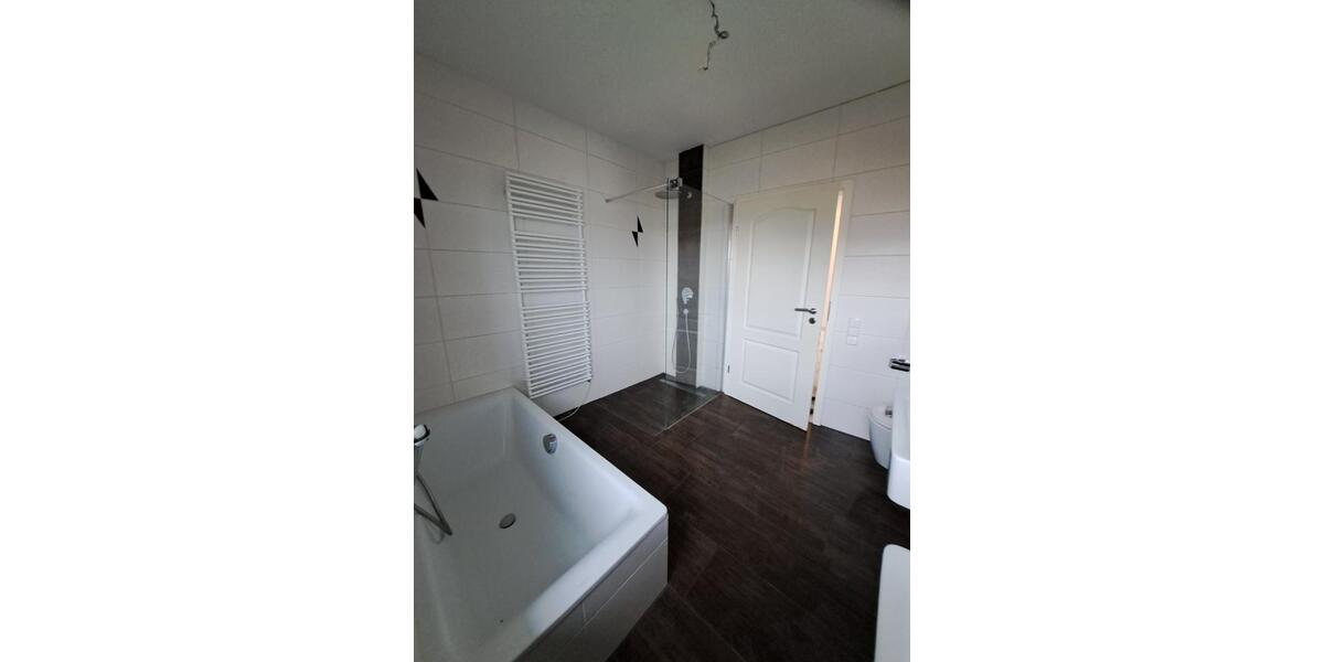 Etagenwohnung Renchen - 4 Zimmer, 110 m&sup2;, 1.100&euro; | Angebot:25289315