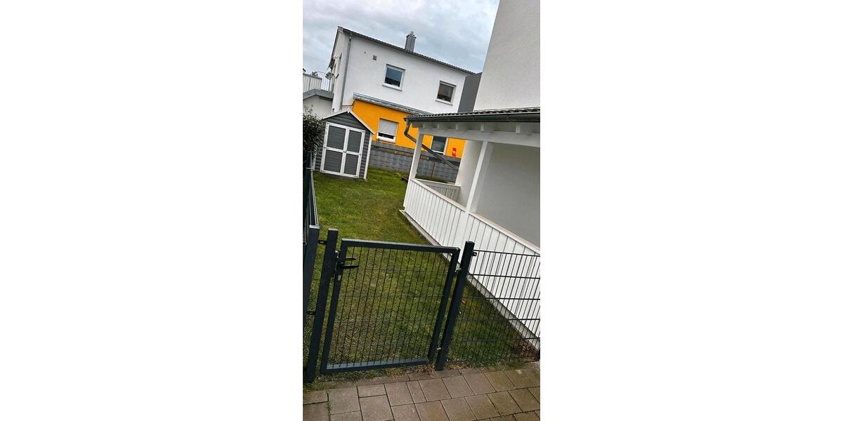 Erdgeschoßwohnung Maxhütte-Haidhof Haidhof - 3 Zimmer, 67 m&sup2;, 1.030&euro; | Angebot:25925028