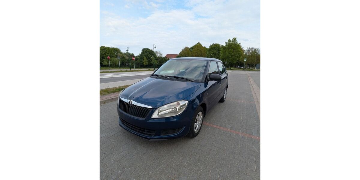 Skoda Fabia 274.103 km 2.000 &euro; Zarrentin am Schaalsee 19246