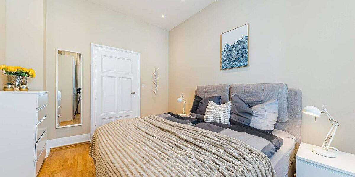 Etagenwohnung Frankfurt am Main Westend-Süd - 3 Zimmer, 72 m&sup2;, 2.720&euro; | Angebot:26840610
