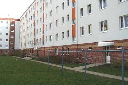 Wohnung Greifswald Schönwalde II - 4 Zimmer, 69 m&sup2;, 695&euro; | Angebot:26436873