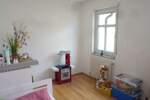 WOHNEN IN DER CITY VON GERADSTETTEN! Helle 3 Zi. - Wohnung im 1. OG. mit gemeinsamer Dachterrasse