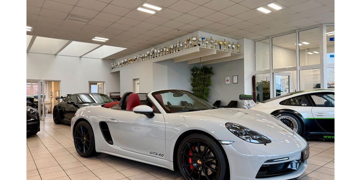 Porsche Boxster 24.718 km 89.850 &euro; Stuhr-Bremen 28816