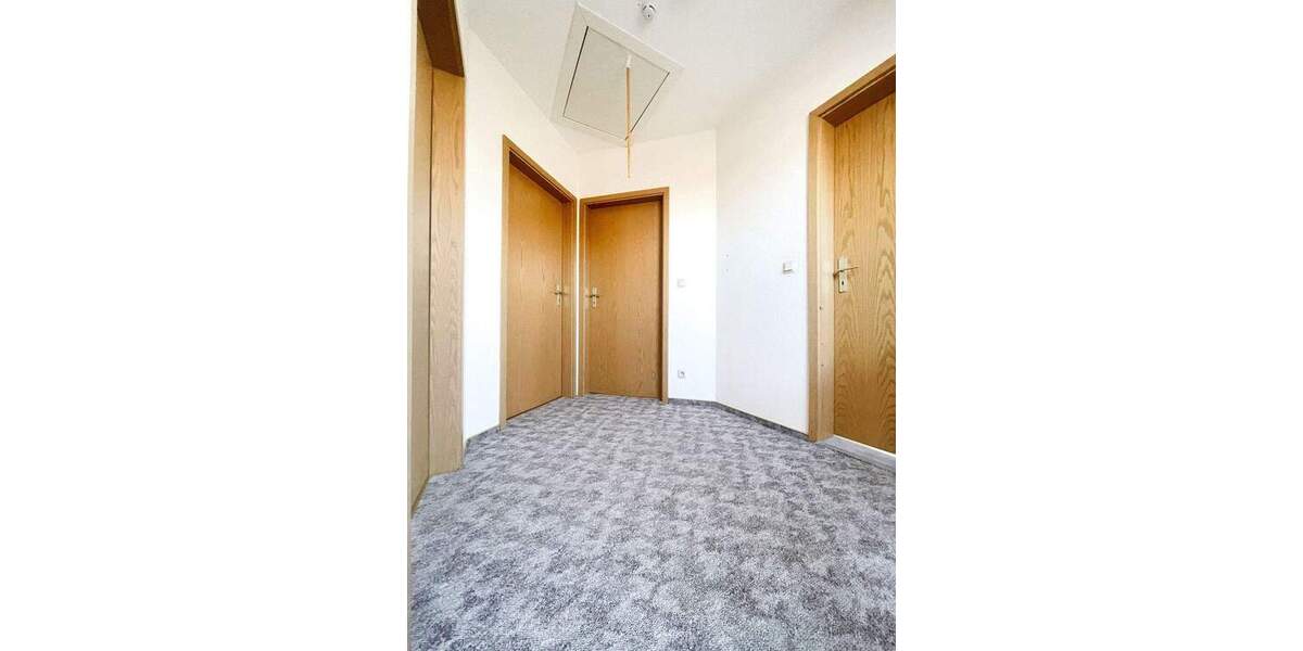 Einfamilienhaus Meerane - 5 Zimmer, 110 m&sup2;, 259.900&euro; | Angebot:25666436