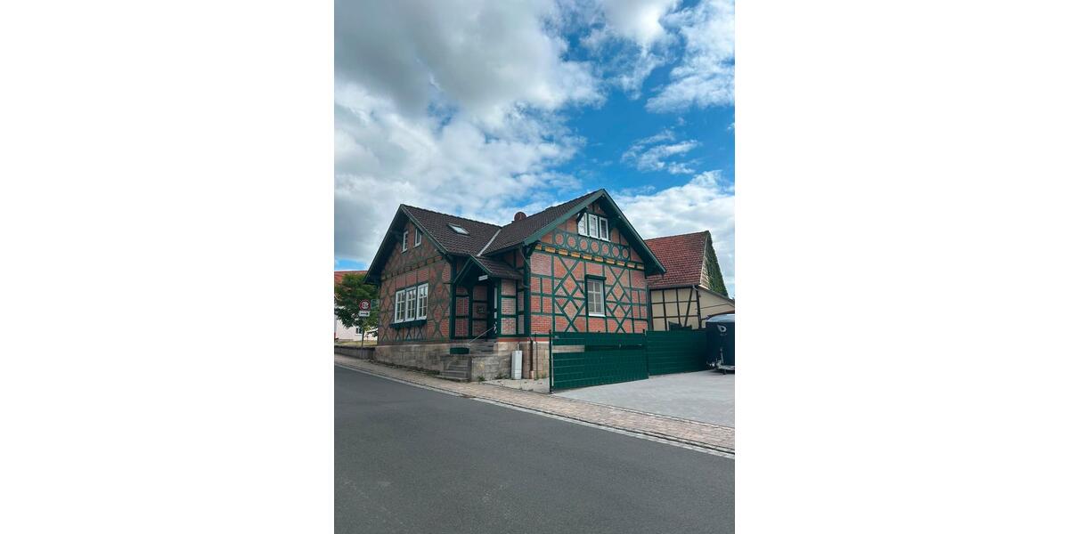 Einfamilienhaus Meiningen - 5 Zimmer, 140 m&sup2;, 178.500&euro; | Angebot:27109801