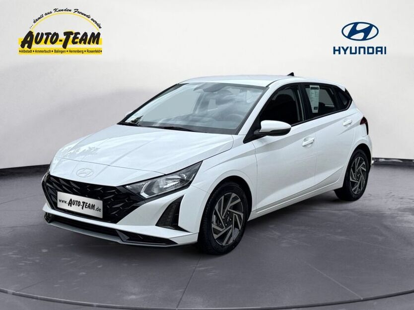i20
