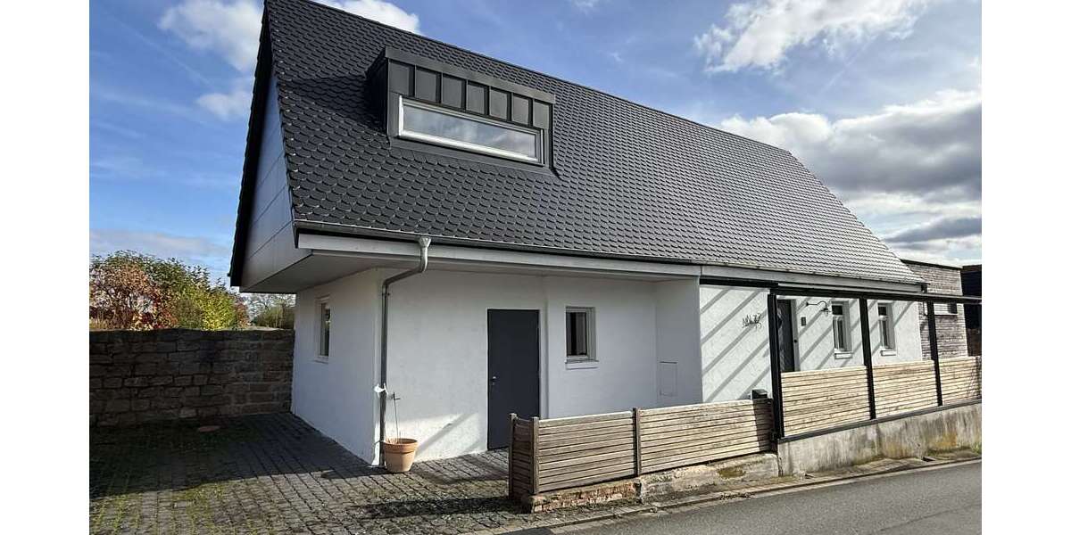Haus zum Kaufen in Burgebrach Oberköst 390.000 € 155 m² 5 zimmer