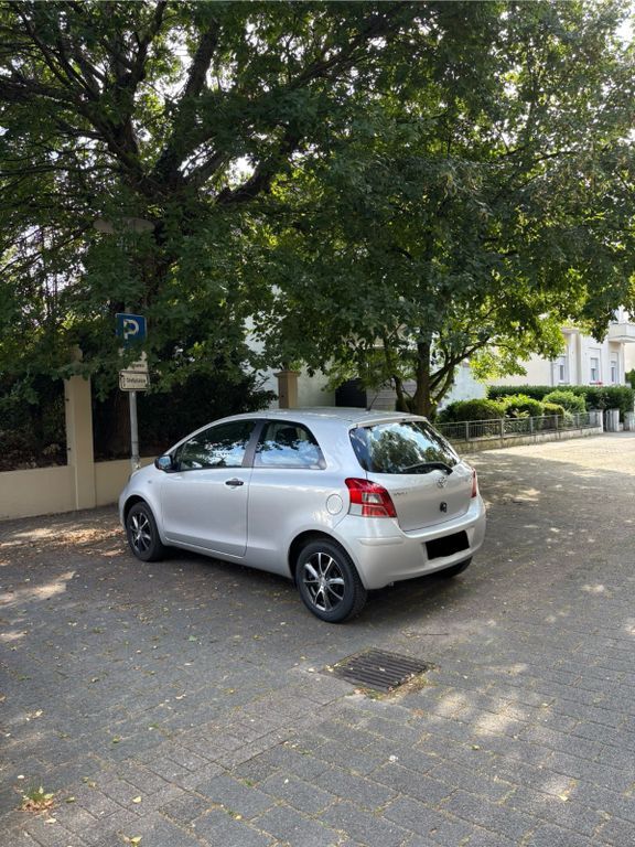 Yaris