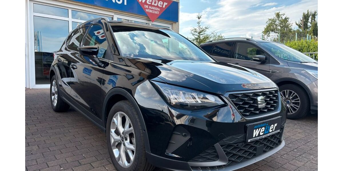 Seat Arona 32.817 km 19.680 &euro; Hungen 35410