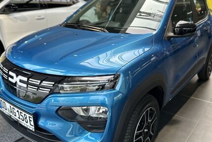 Dacia Spring 10.000 km 13.490 &euro; Dresden 01257