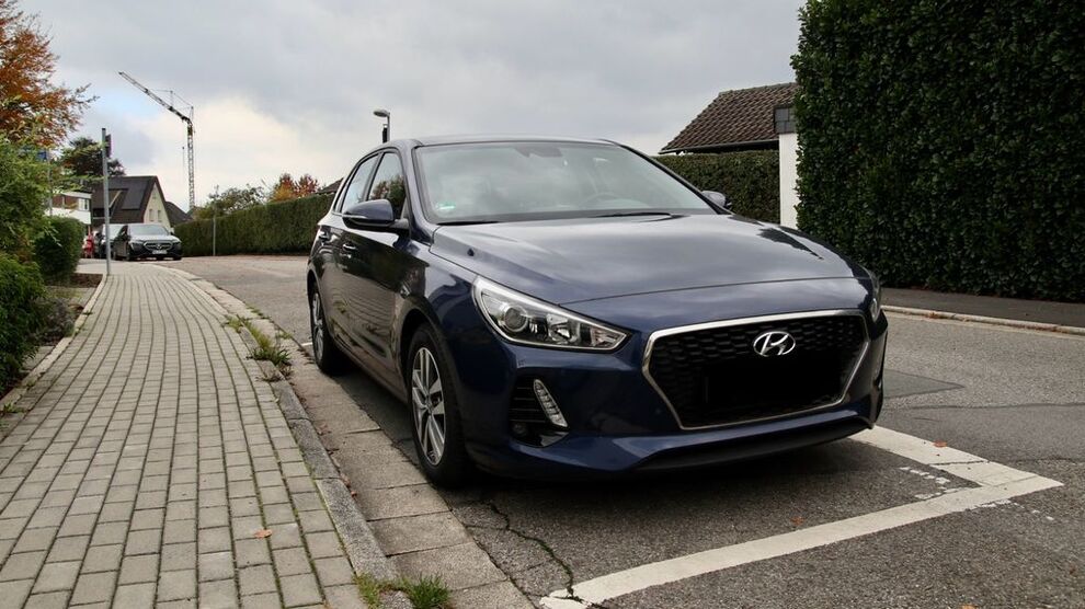 Hyundai i30 36.311 km 15.500 € Mülheim 45470