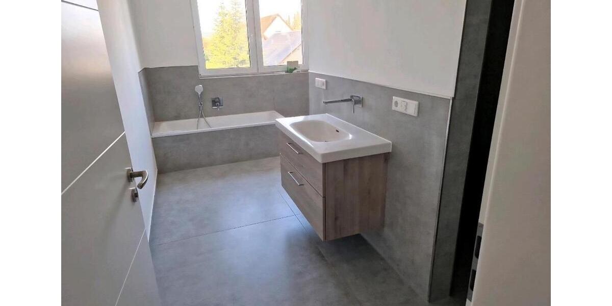 Doppelhaushälfte Detmold Hakedahl - 4 Zimmer, 116 m&sup2;, 1.500&euro; | Angebot:26362126