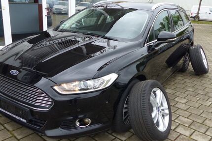 Ford Mondeo 234.282 km 7.400 € Burgau 89331