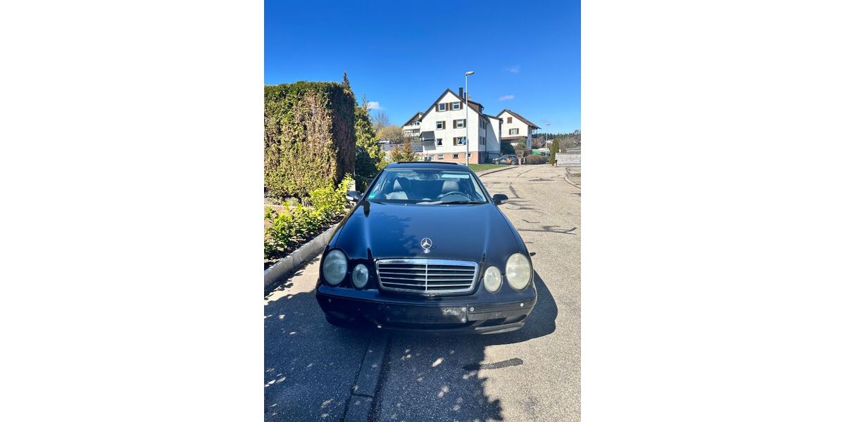 Mercedes-Benz CLK 320 171.220 km 3.200 &euro; Schömberg 75328