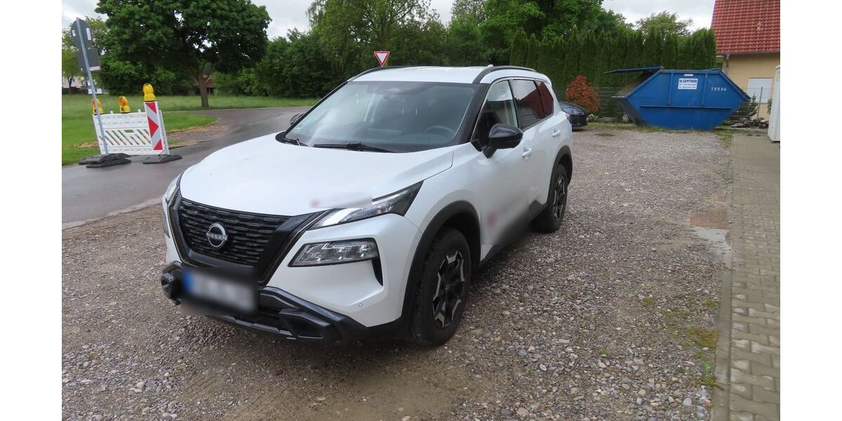 Nissan X-Trail 18.000 km 39.490 &euro; Germaringen 87656