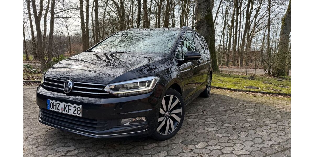 VW Touran 187.356 km 14.700 &euro; Osterholz-Scharmbeck 27711