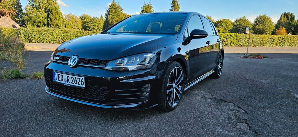 VW Golf 182.900 km 15.900 € Dörverden 27313