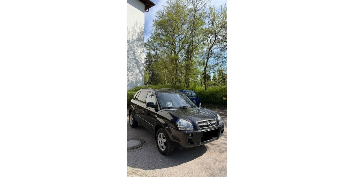 Hyundai TUCSON 185.000 km 3.400 &euro; Hamburg 22159
