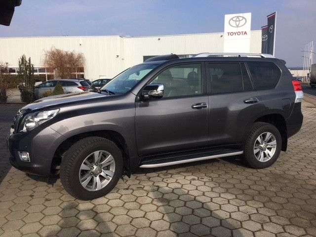 Land Cruiser