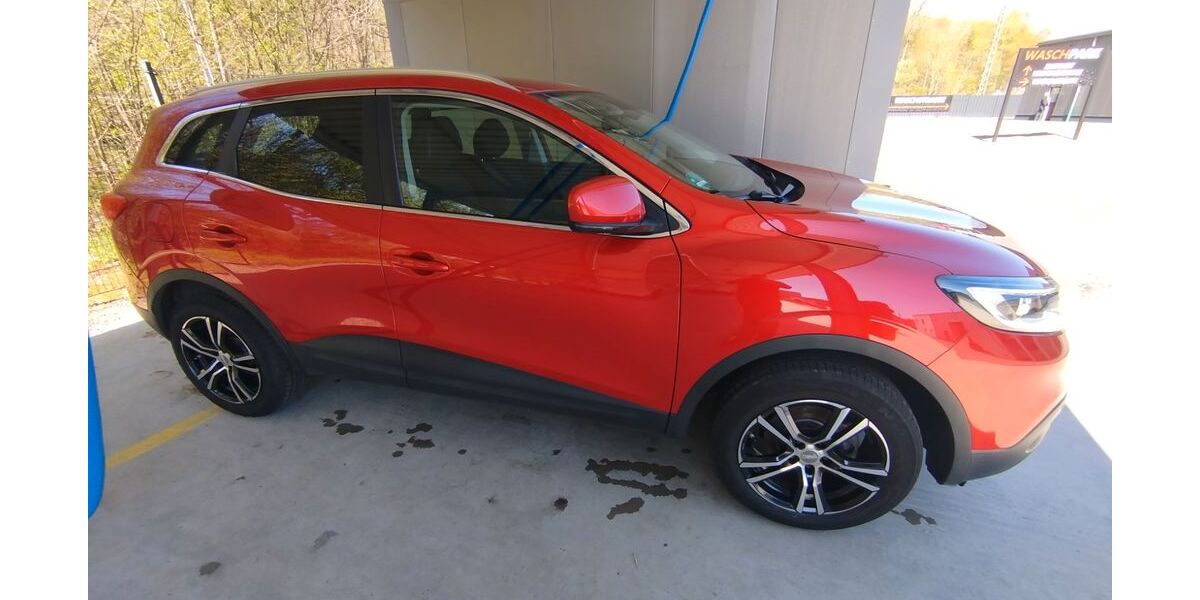 Renault Kadjar 96.000 km 8.700 &euro; Lennestadt 57368