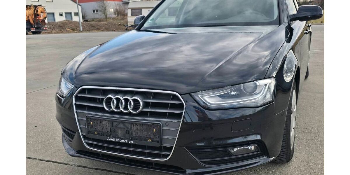 Audi A4 248.000 km 7.990 &euro; Fürstenfeldbruck 82256